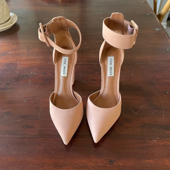 Steve Madden Ankle Strap Block Heel - Picture 3 of 8